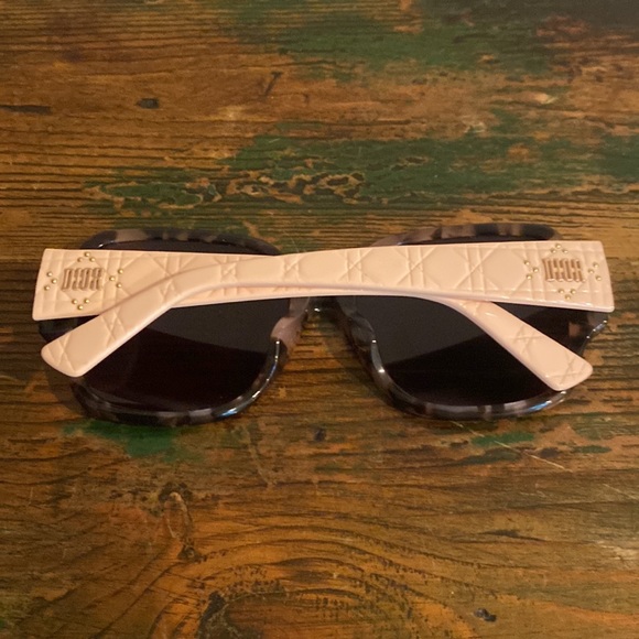 Dior Sunglasses - Picture 4 of 8